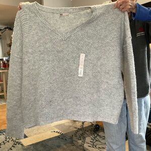 SO Women's Light Gray V-Neck Sweater